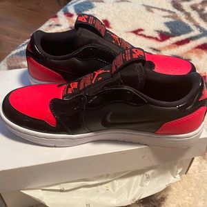 Nike air Jordan 1 ret low slip never worn